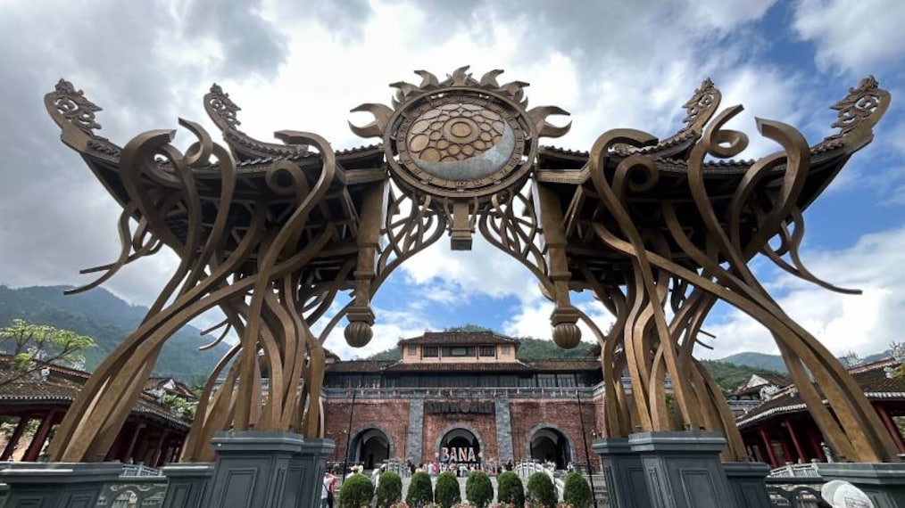 Da_Nang_Sun_World_Amusement_Park_5