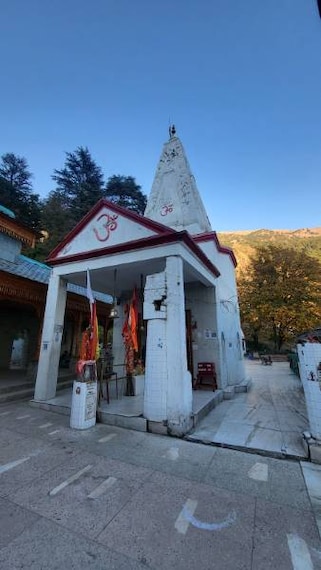 Dharamshala_Bhagsunath_Temple_5