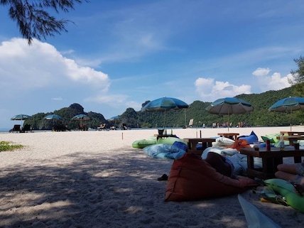 Tanjung Rhu Beach