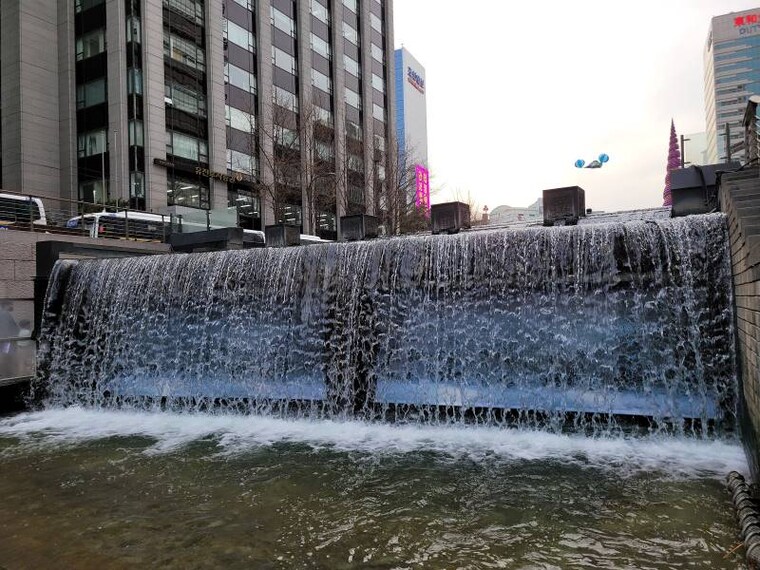 Seoul_Cheonggyecheon_3
