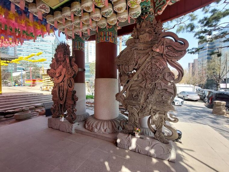 Seoul_Jogyesa_Temple_6