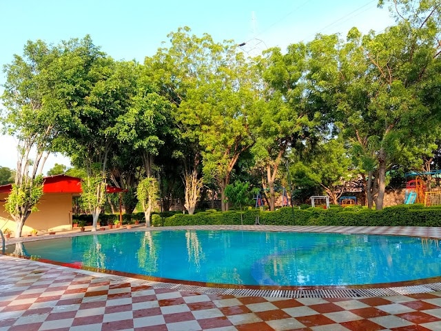 Narmada_Hills_Resort_2