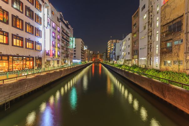 osaka_gyozaoh_dotonbori_store