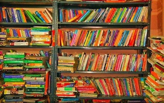 Yes_Old_Book_Shop_1