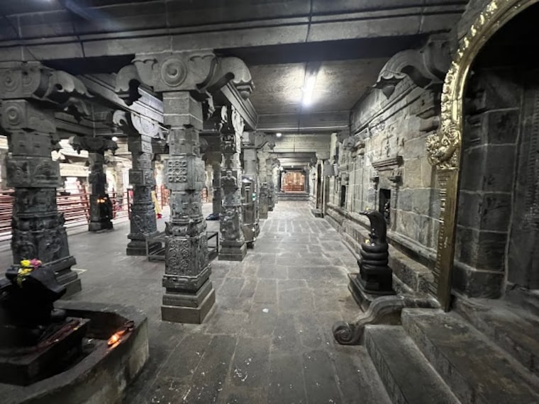 Periyanayaki_Amman_Temple_3