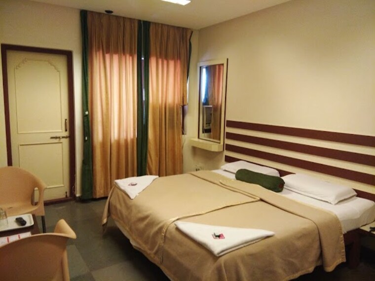 Dhanashree_Hospitality_2
