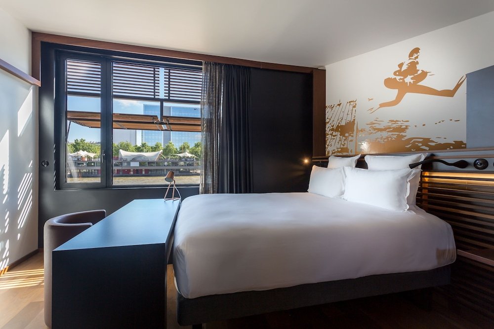 Off_seine_hotel_4