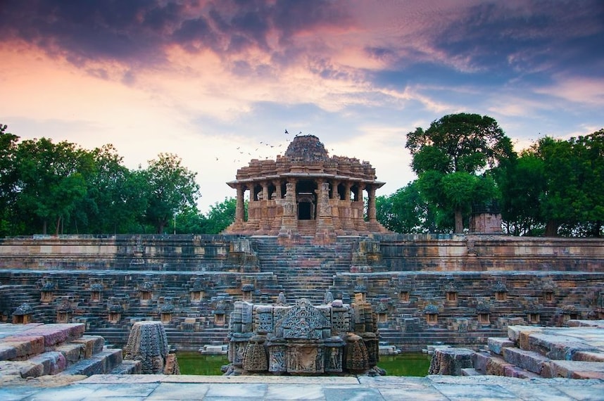 Modhera_Sun_Temple_patan_2