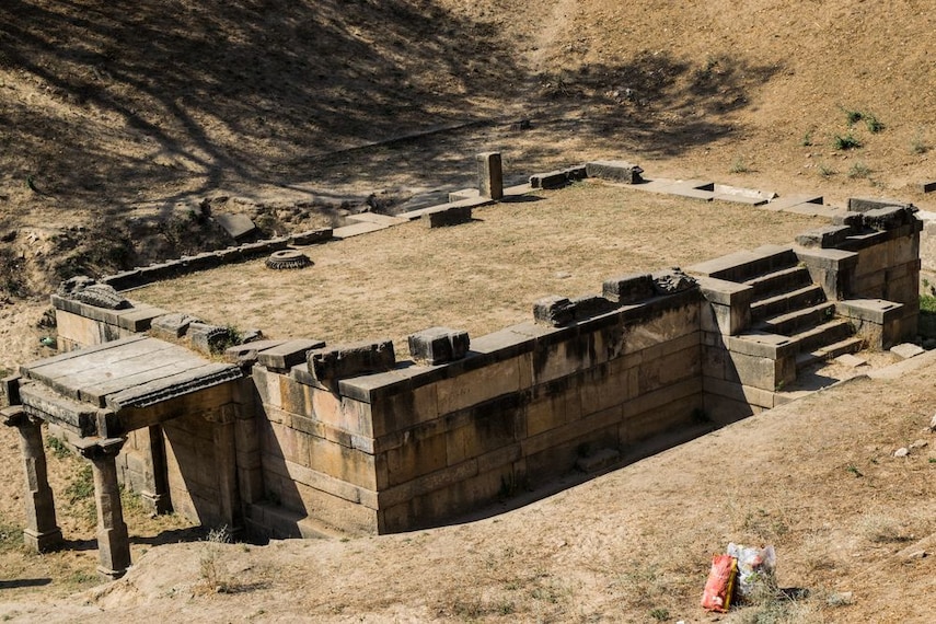 sahastralinga-talav-patan-1