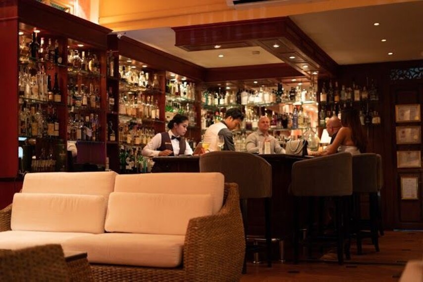 Pattaya Cafe De Amis Landscape Image