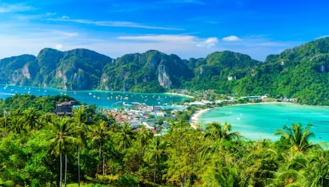 Hike to Koh Phi Phi Viewpoint