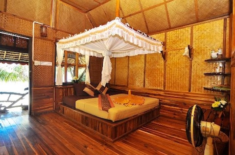 Phi Phi Relax Beach Resort