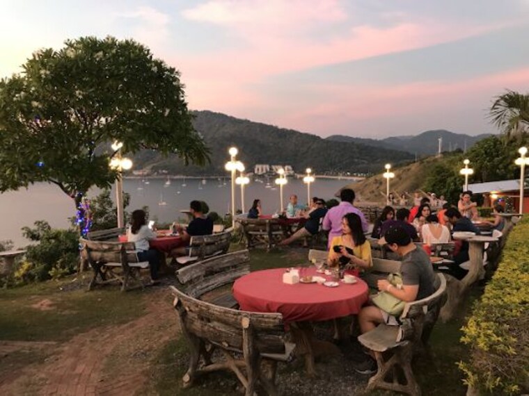 phuket_promthep_cape_restaurant_1