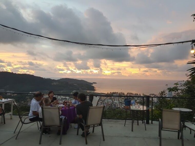 phuket_wassa_homemade_bar_4