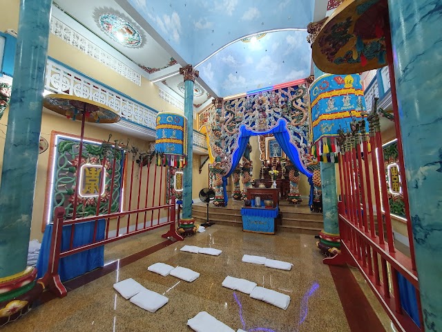 Cao_Dai_Temple_Phu_Quoc_2