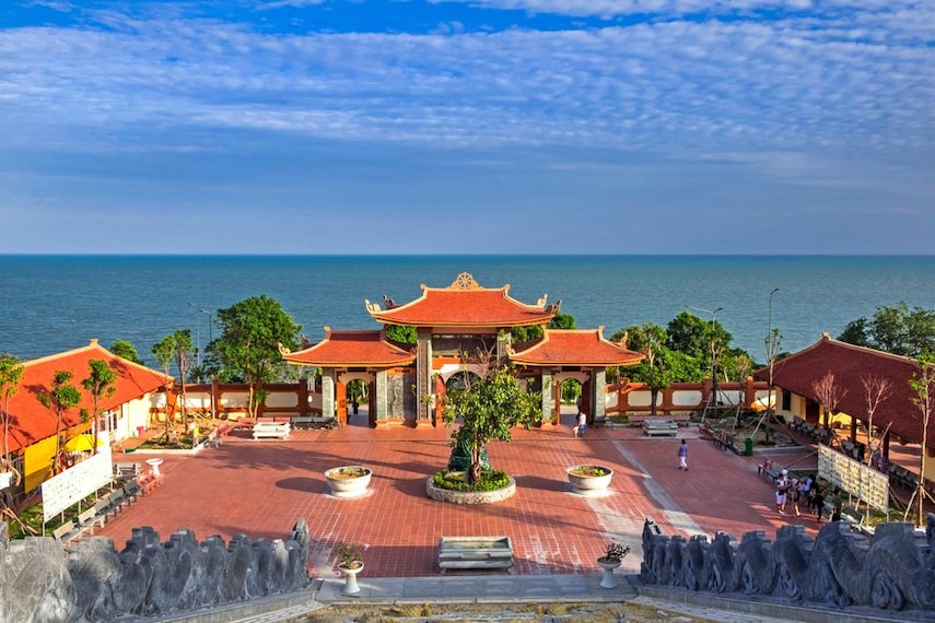 Ho_Quoc_Pagoda_2