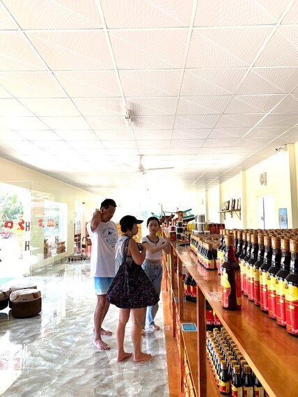 The_Fish_Sauce_Factory_3