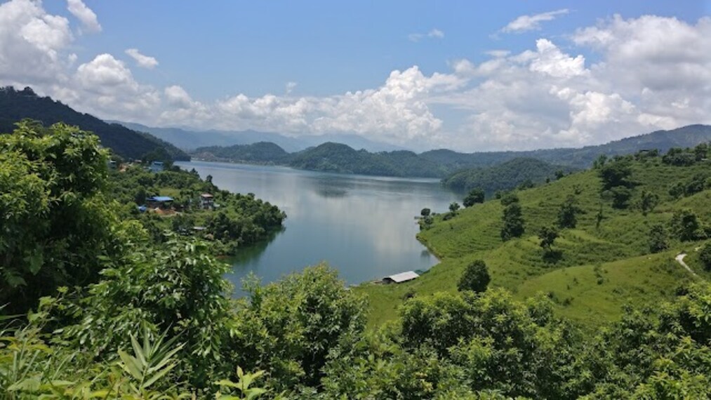Begnas_Lake_2