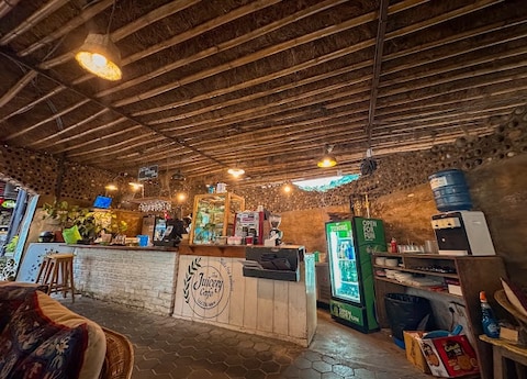 The Juicery Cafe