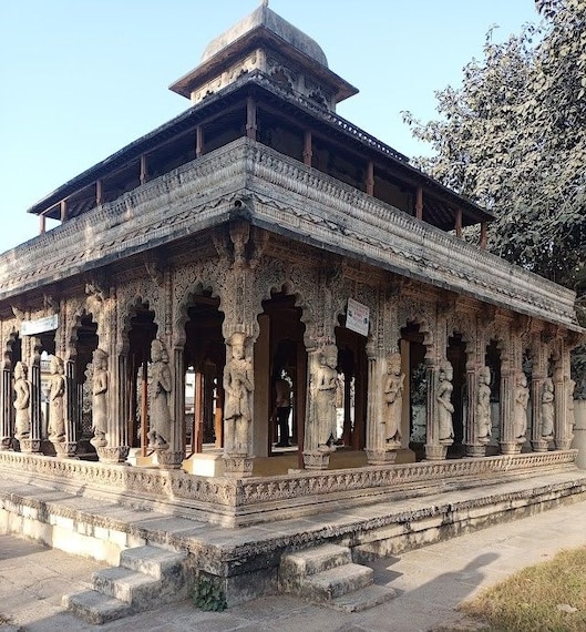 Krishna_Sudama_Mandir_3