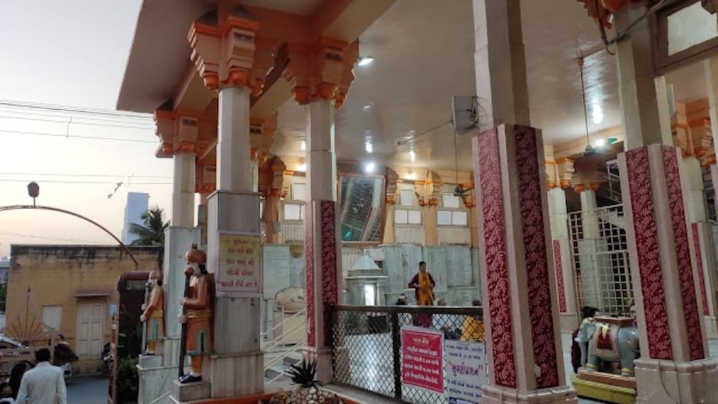 Satyanarayan_Mandir_1