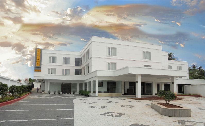 port_blair_keys_select_hotel_aqua_green
