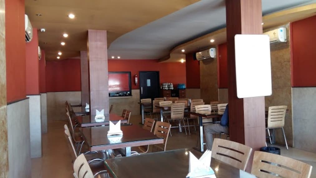 Puri Dalma Restaurant Landscape Image