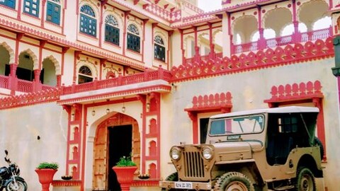 Stay at the Man Mahal