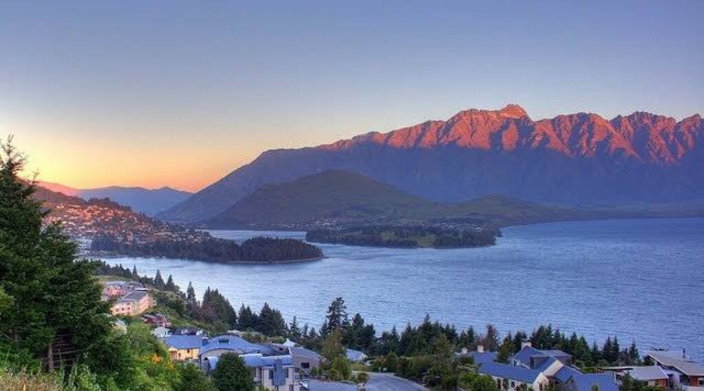 Queenstown_Lake_Wakatipu_8