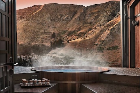 Onsen Hot Pools Retreat and Day Spa