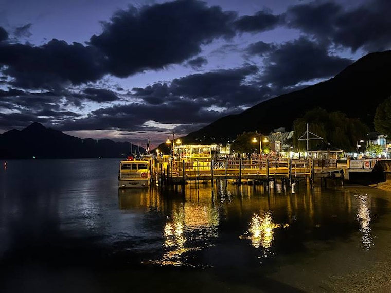 Queenstown_Steamer_Wharf_5