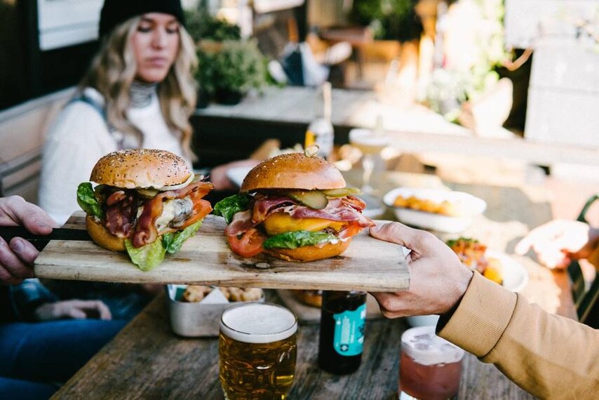 Queenstown_The_World_Bar_9