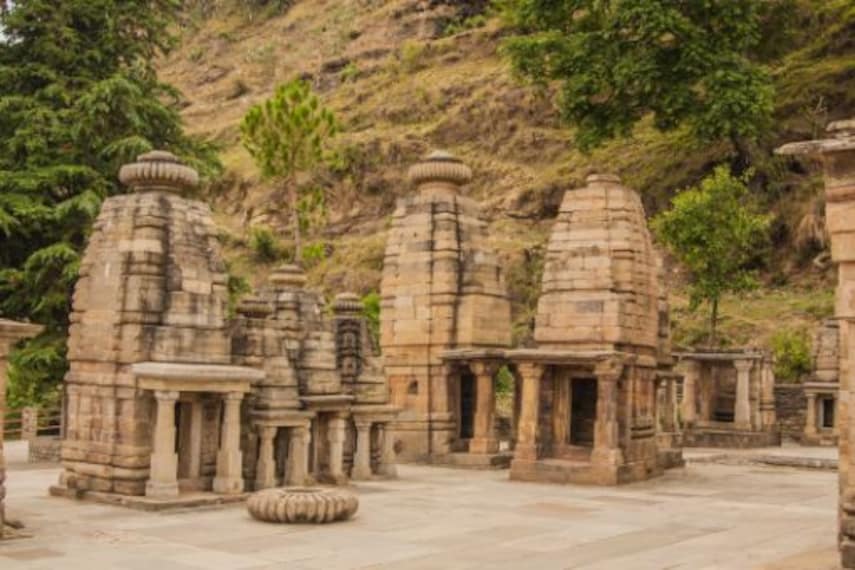 ranikhet_katarmal_sun_temple