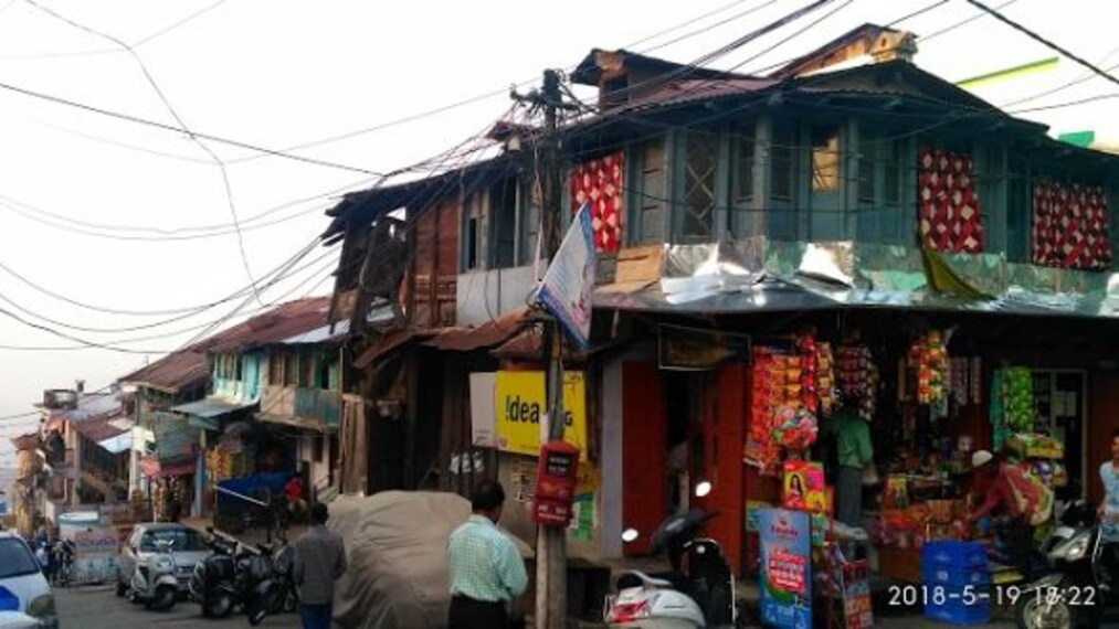 ranikhet_sadar_bazaar