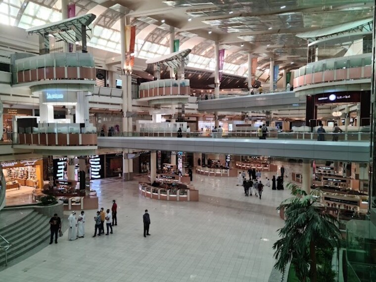 Kingdom_Centre_Tower_2