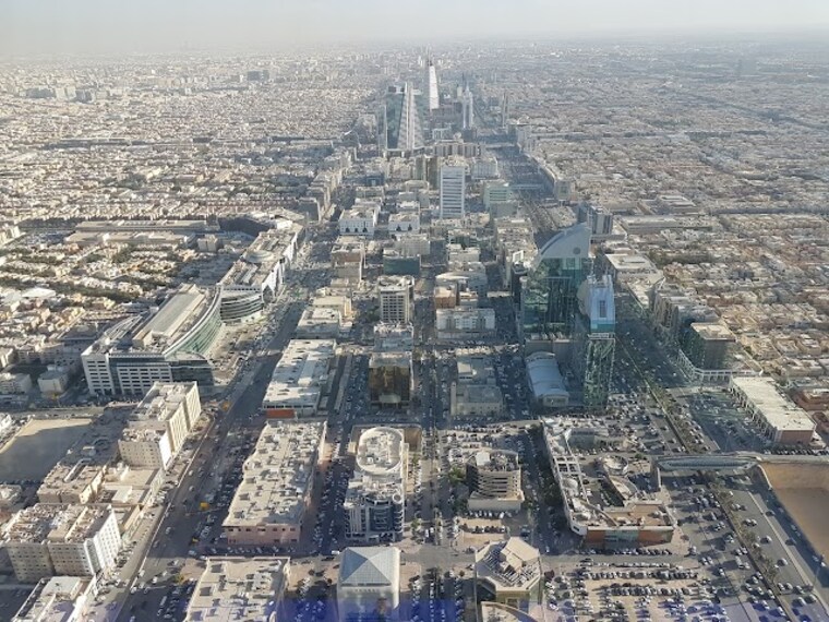 Kingdom_Centre_Tower_4