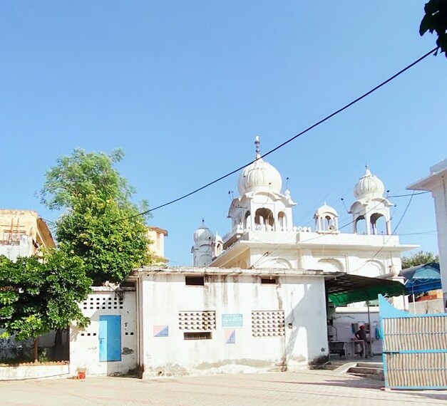 Gurudwara_Bangla_Sahib_1