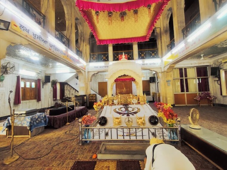 Gurudwara_Bangla_Sahib_2