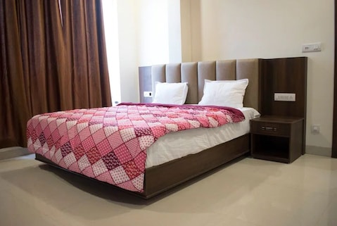 Hotel The Grand Palace