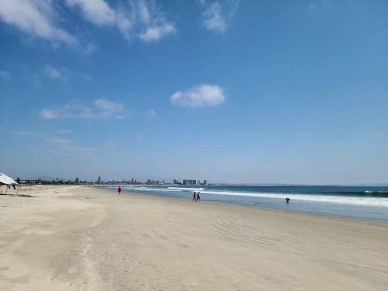 San_Diego_Breakers_Beach_3