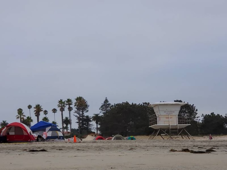 San_Diego_Breakers_Beach_4