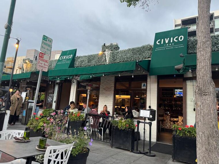 San_Diego_Civico_1845_6