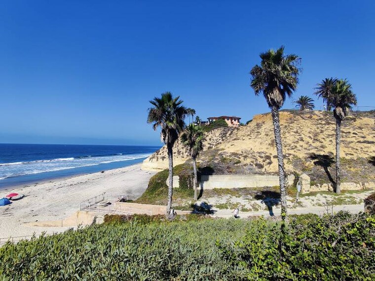 San_Diego_Fletcher_Cove_Beach_Park_2