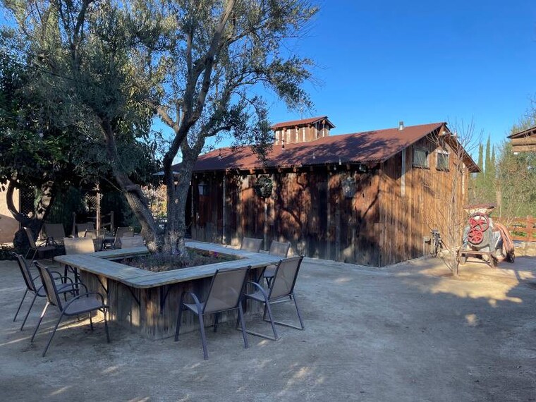 San_Diego_Forgotten_Barrel_Winery_5