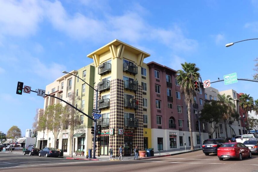 San_Diego_Gaslamp_Quarter_6