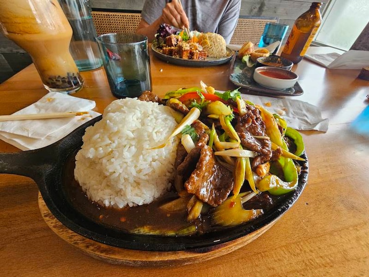 San_Diego_Loving_Hut_6