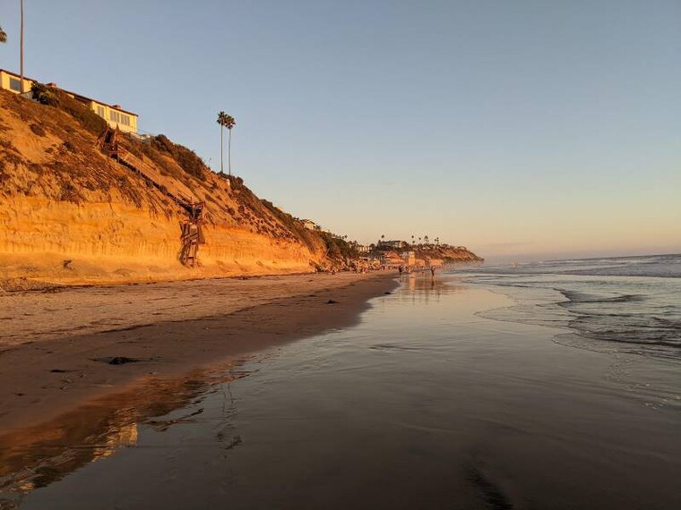San_Diego_Moonlight_Beach_2