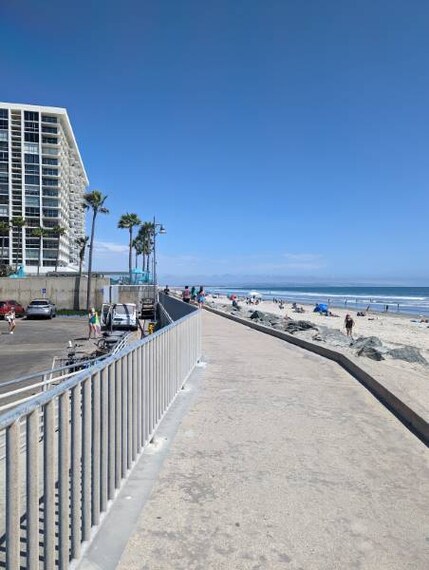 San_Diego_Stans_Beach_1