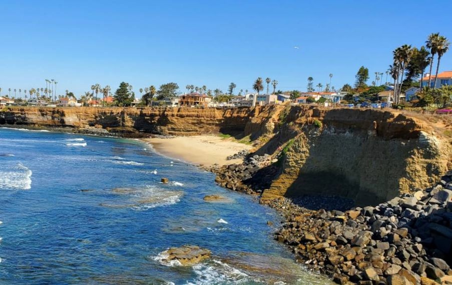 San_Diego_Sunset_Cliffs_1