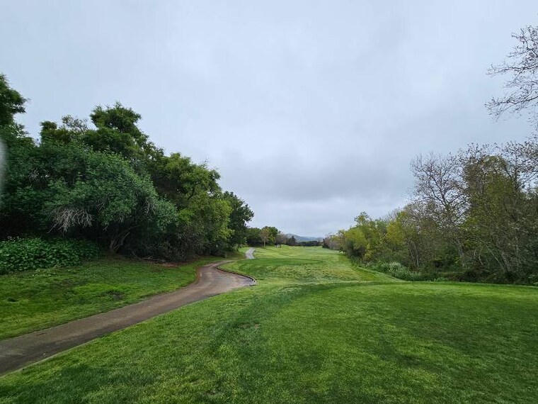 San_Diego_Twin_Oaks_Golf_Course_10